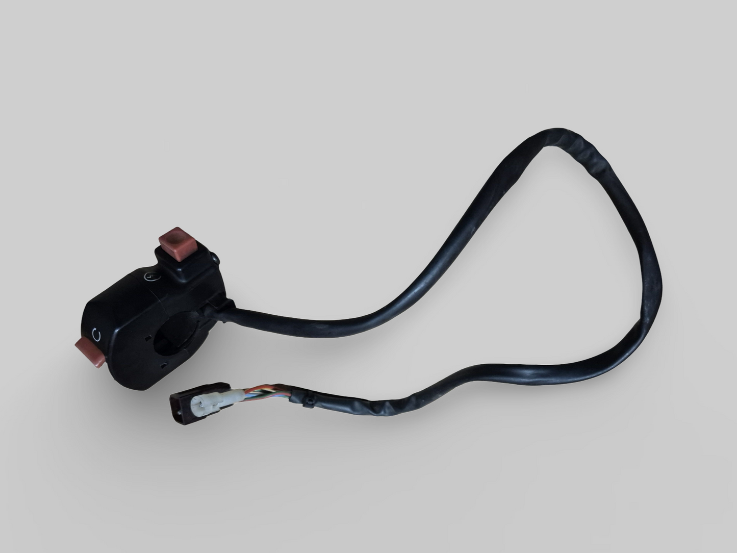 RIGHT-HAND SIDE HANDLEBAR KILLSWITCH AP8124260 Aprilia RSV Mille 1998-2000 / SL1000 Falco 00-03