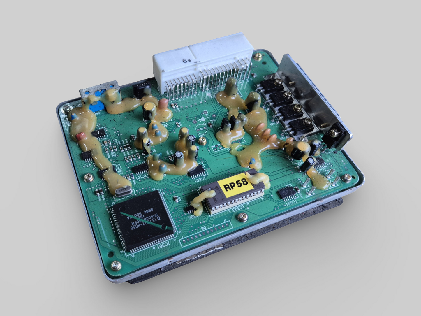 MOTORREGELEENHEID ECU AP0265671 EURO549 C EPROM Aprilia RSV Tuono 02-05 