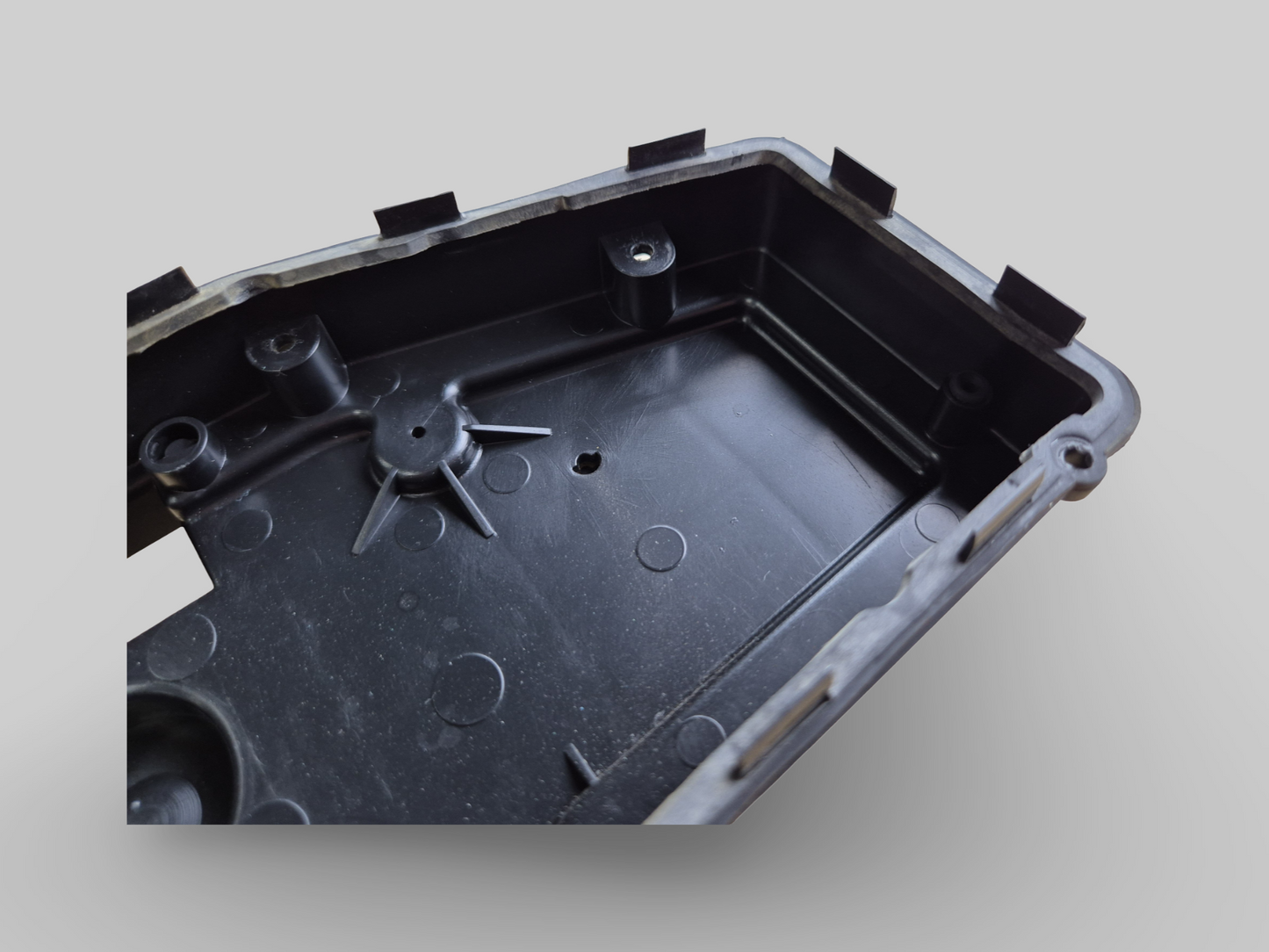 BACK COVER SPEEDOMETER DASHBOARD AP8124294 Aprilia RSV Mille 1998-2003 / Tuono 02-05 / SL1000 Falco 00-03