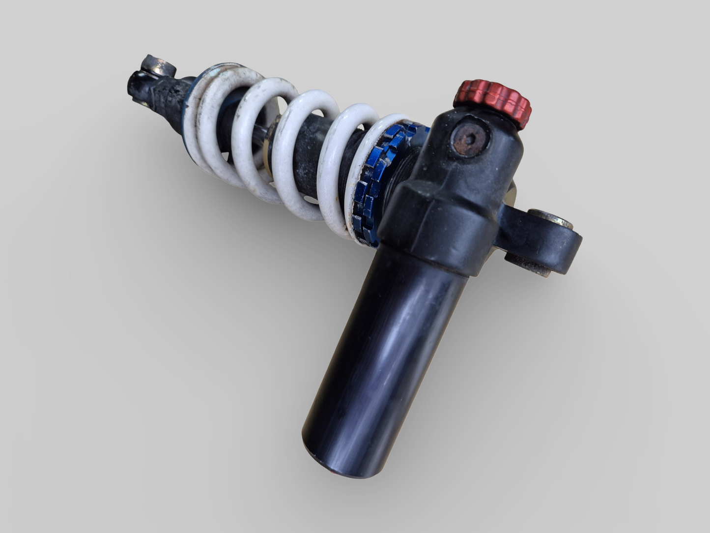 SACHS ACHTERSCHOKDEMPER AP8123646 Aprilia RSV Mille 98-03 / Tuono 02-05 