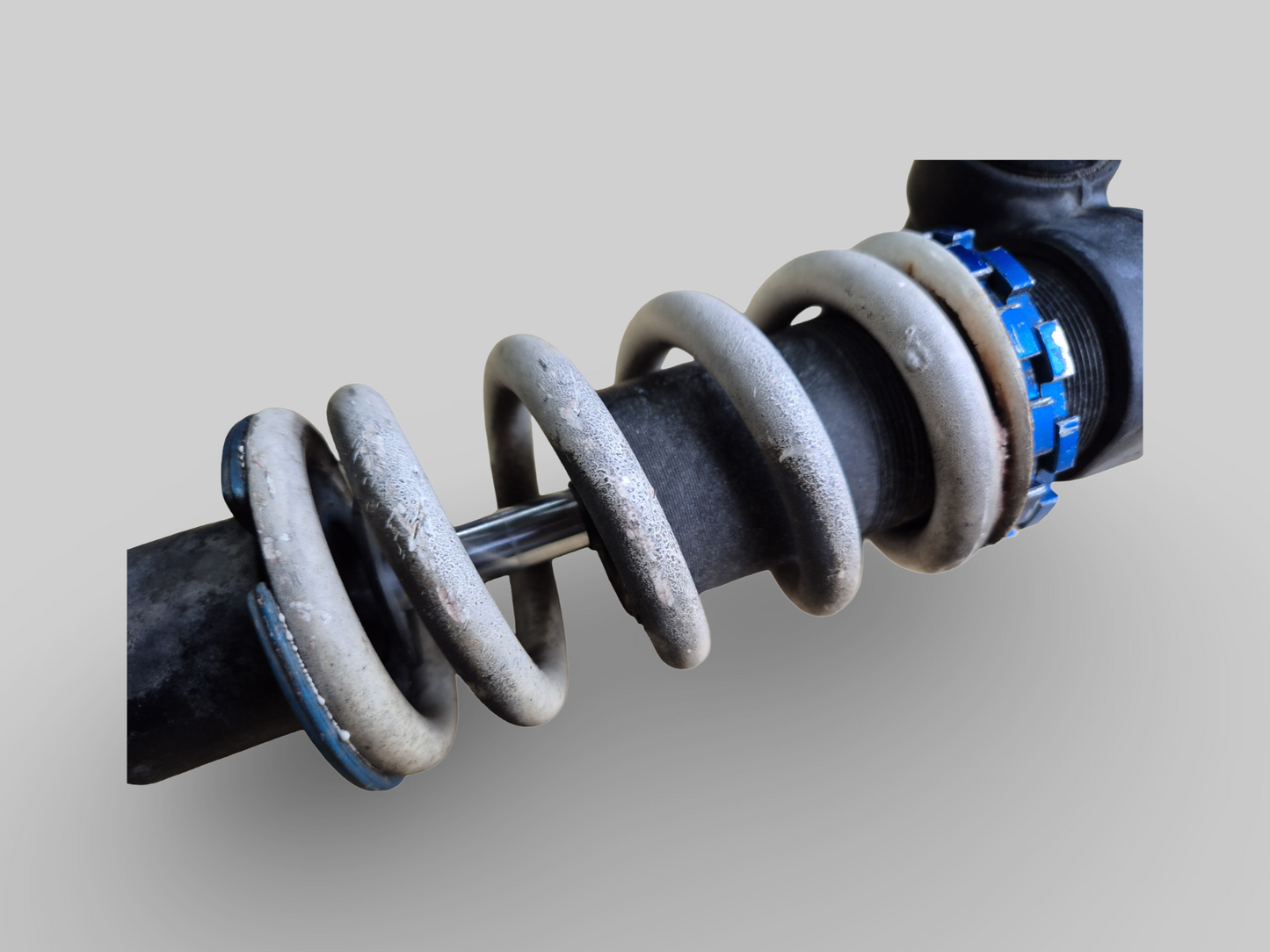 SACHS ACHTERSCHOKDEMPER AP8123646 Aprilia RSV Mille 98-03 / Tuono 02-05 