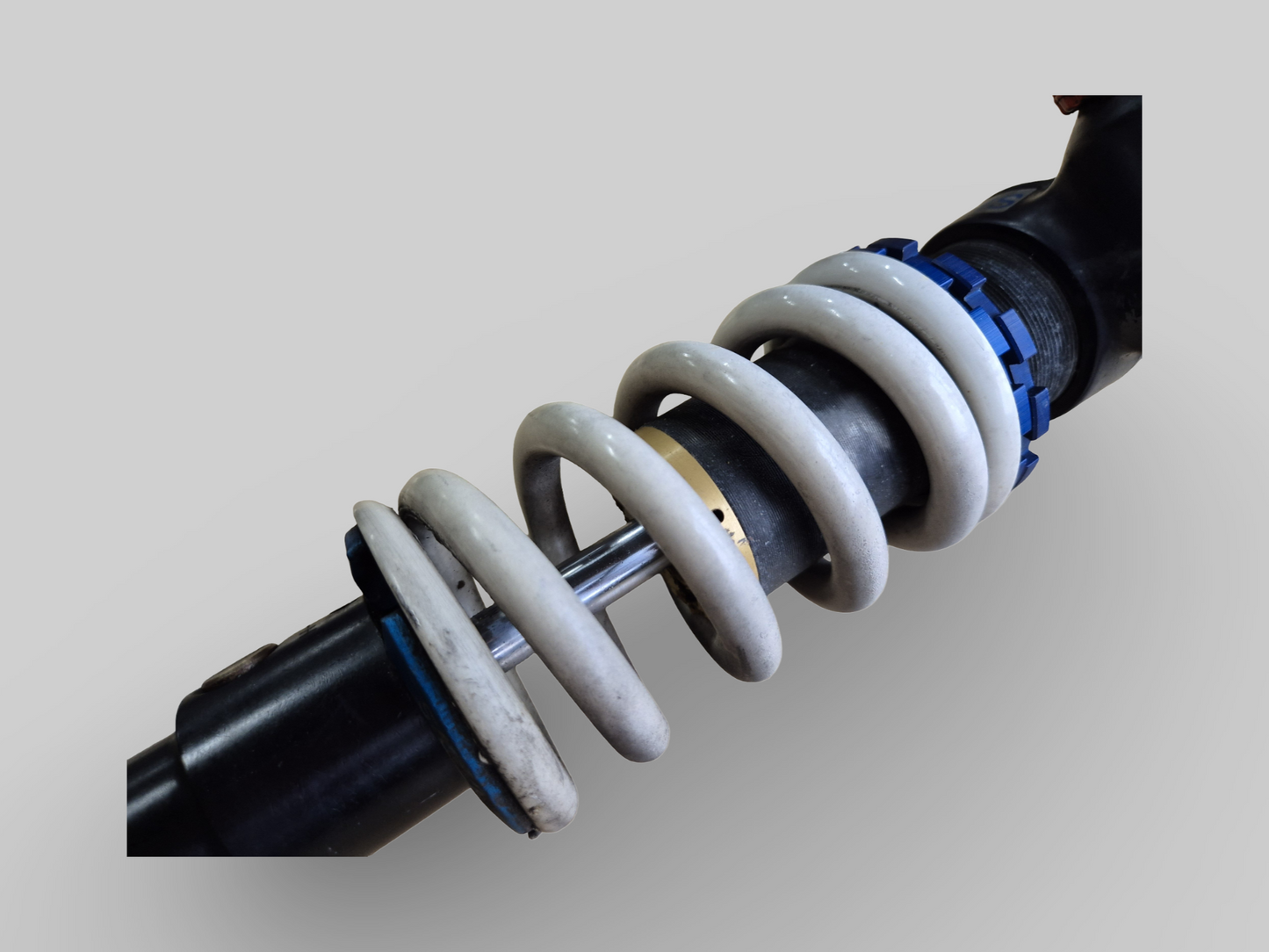 SACHS ACHTERSCHOKDEMPER AP8123646 Aprilia RSV Mille 98-03 / Tuono 02-05 