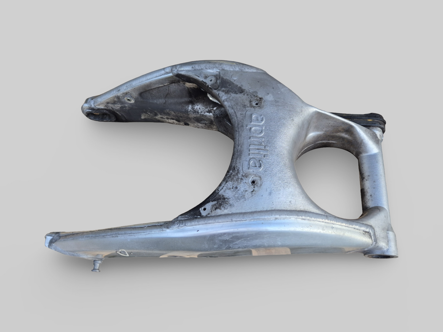 SWINGARM AP8146295 Aprilia RSV Mille 1998-2003 / Tuono 2002-2005