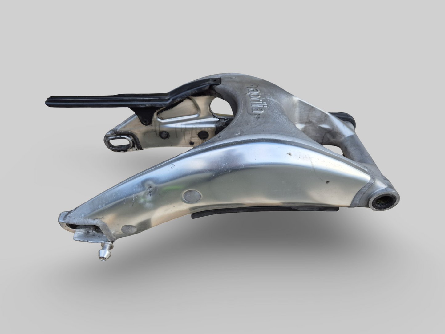 SWINGARM AP8146295 Aprilia RSV Mille 1998-2003 / Tuono 2002-2005