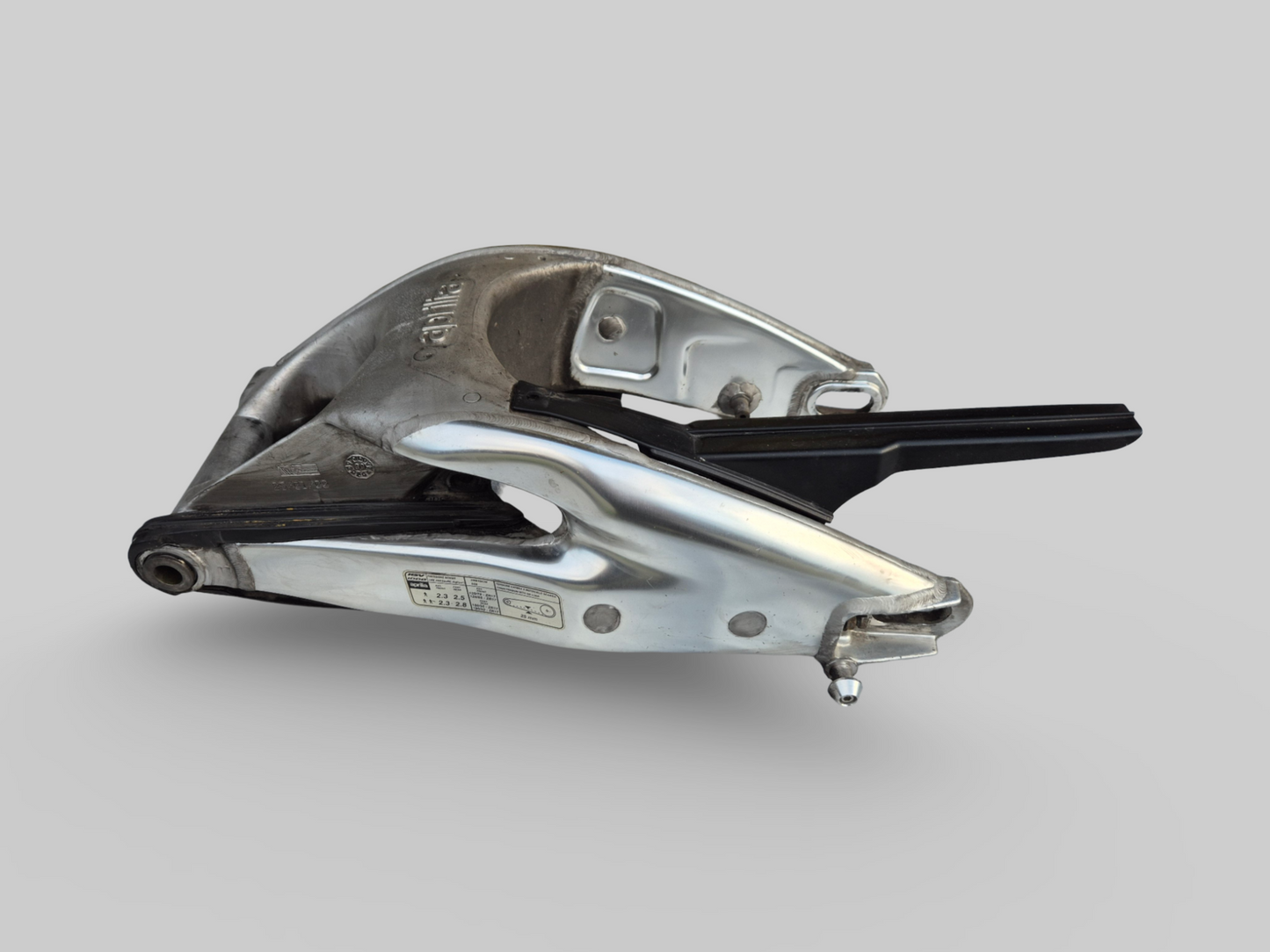 SWINGARM AP8146295 Aprilia RSV Mille 1998-2003 / Tuono 2002-2005