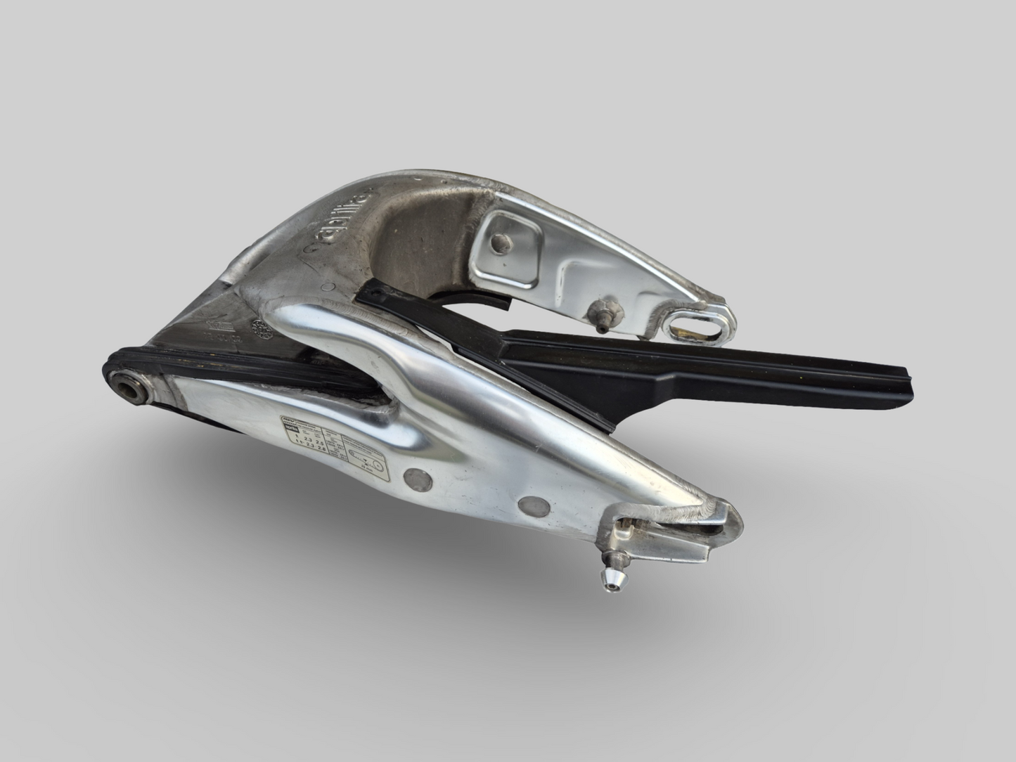 SWINGARM AP8146295 Aprilia RSV Mille 1998-2003 / Tuono 2002-2005