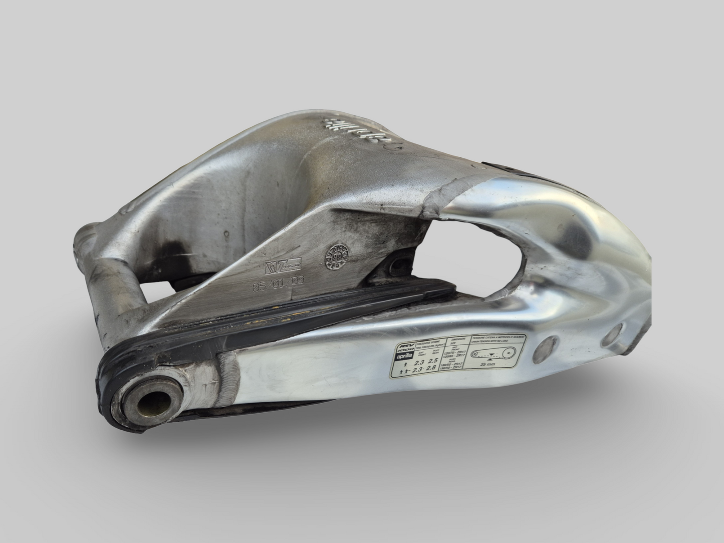 SWINGARM AP8146295 Aprilia RSV Mille 1998-2003 / Tuono 2002-2005