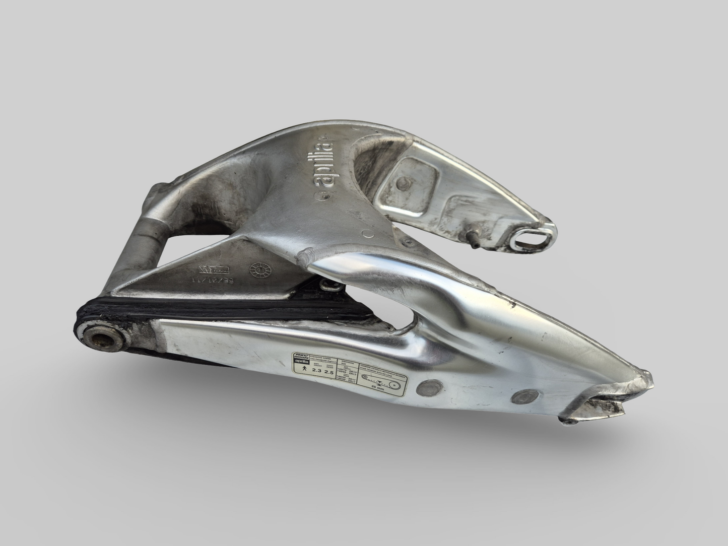 SWINGARM AP8146295 Aprilia RSV Mille 1998-2003 / Tuono 2002-2005