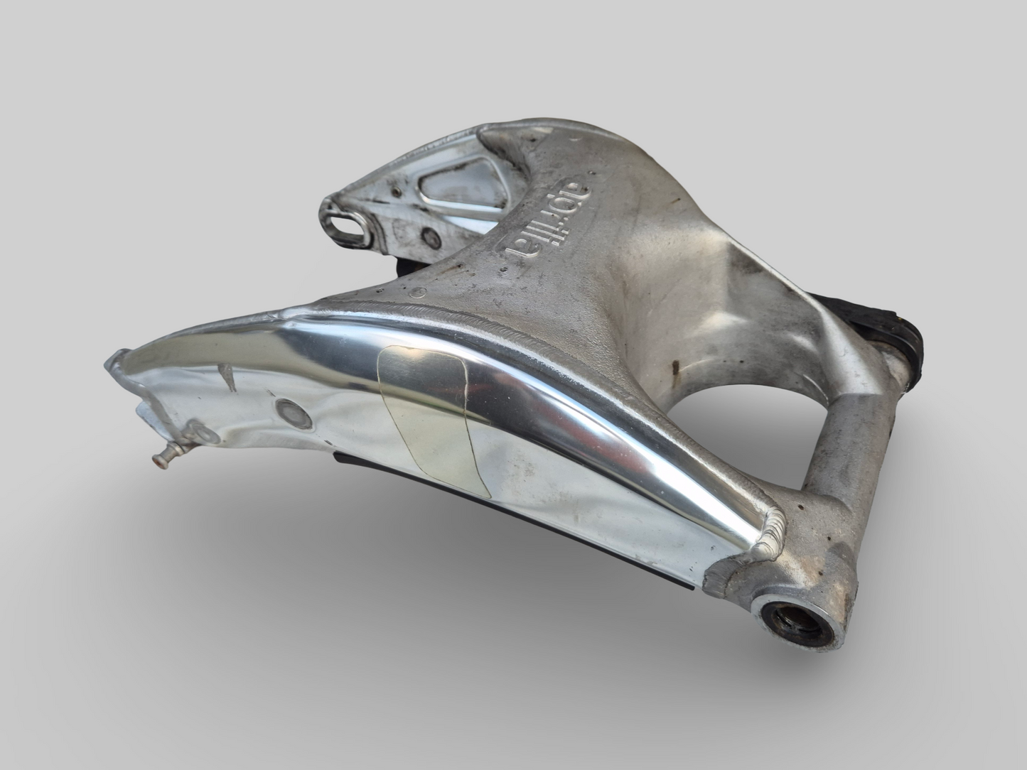 SWINGARM AP8146295 Aprilia RSV Mille 1998-2003 / Tuono 2002-2005