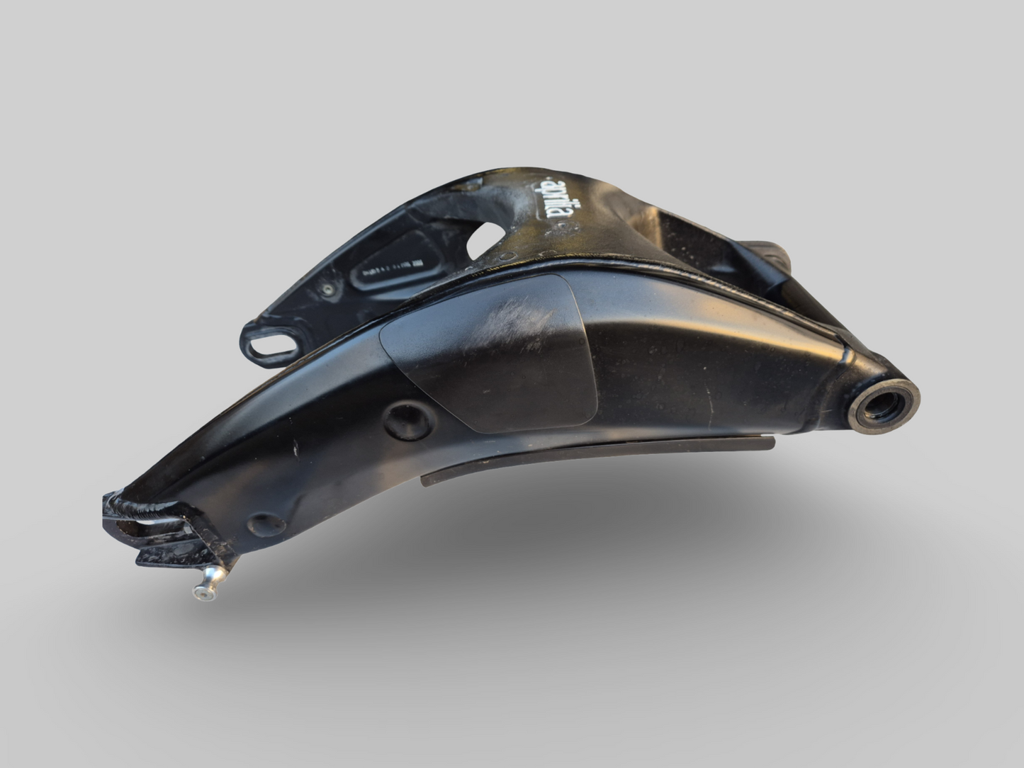 SWINGARM BLACK AP8146295 Aprilia RSV Mille 1998-2003 / Tuono 2002-2005