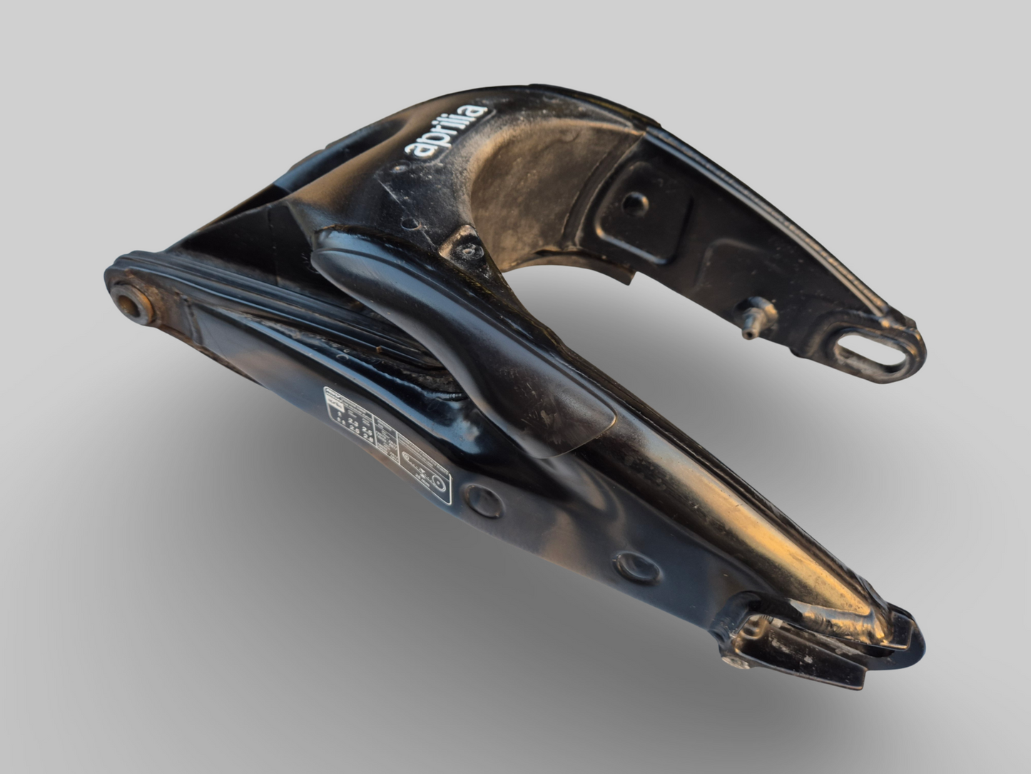 SWINGARM BLACK AP8146295 Aprilia RSV Mille 1998-2003 / Tuono 2002-2005