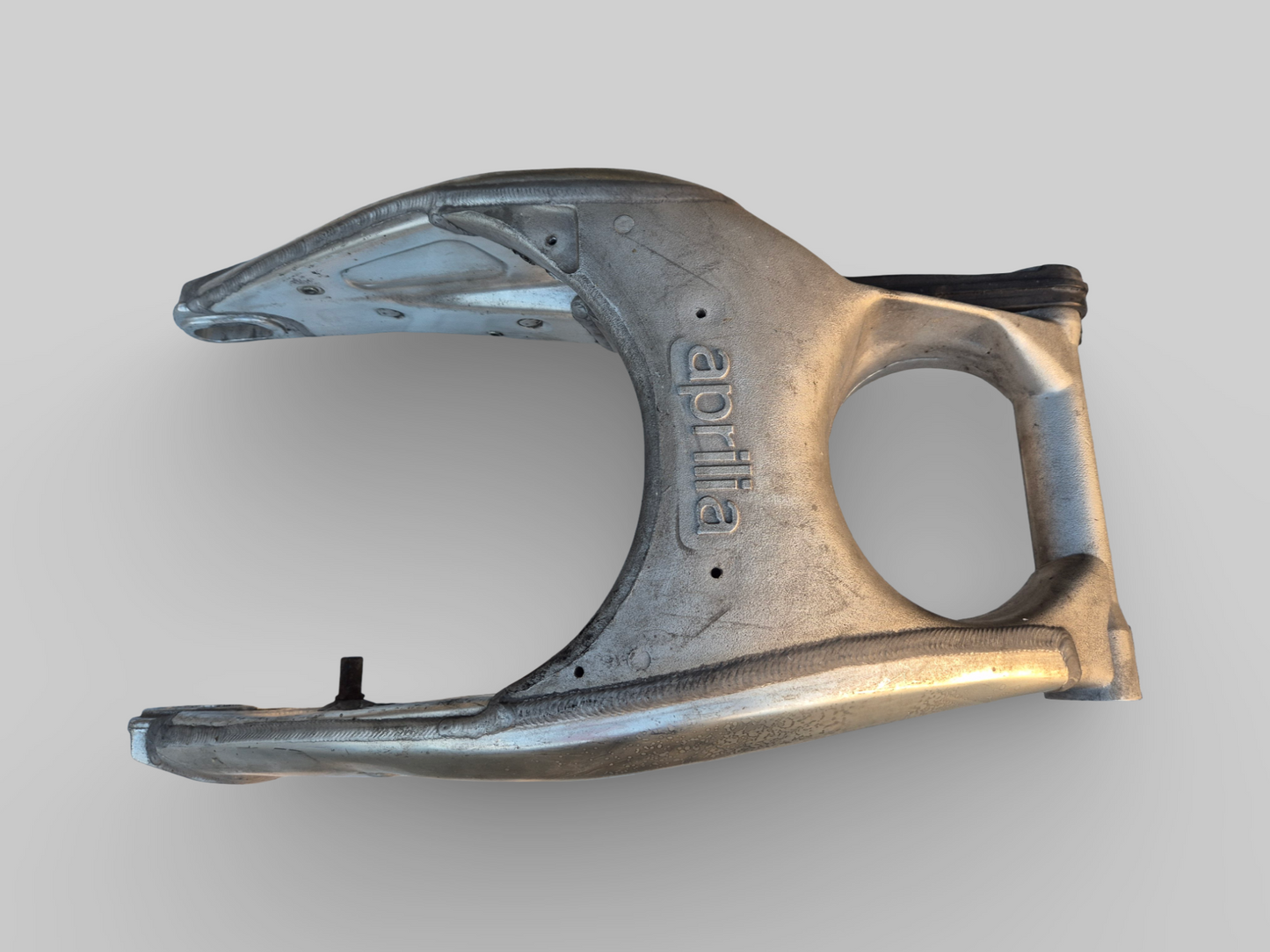 SWINGARM AP8146295 Aprilia RSV Mille 1998-2003 / Tuono 2002-2005