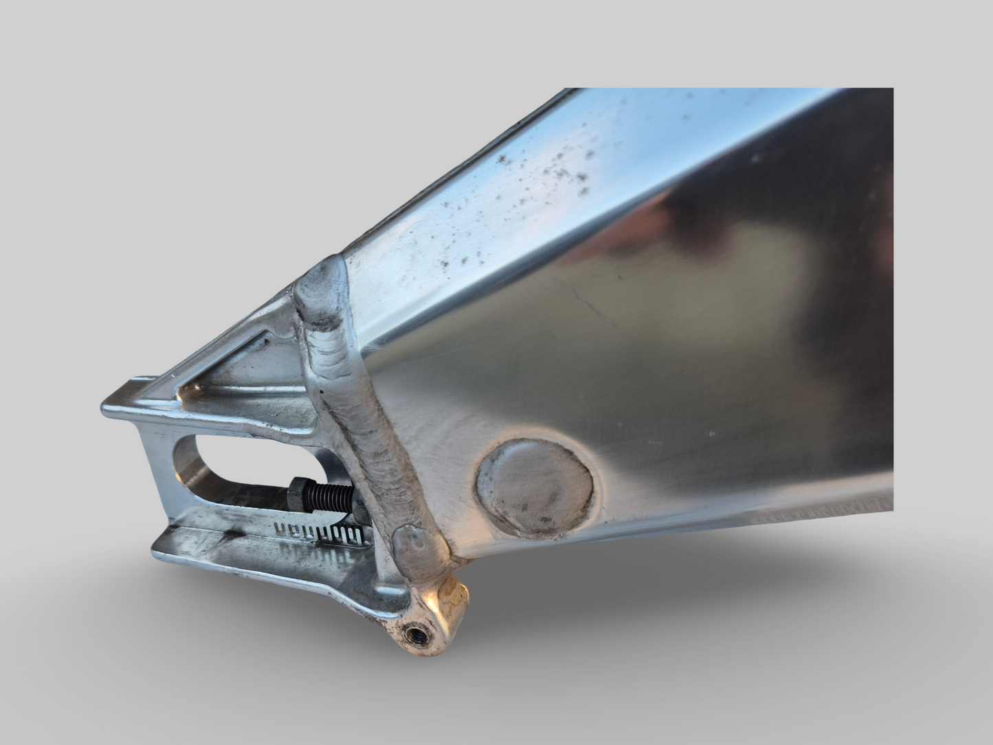 SWINGARM AP8146295 Aprilia RSV Mille 1998-2003 / Tuono 2002-2005 