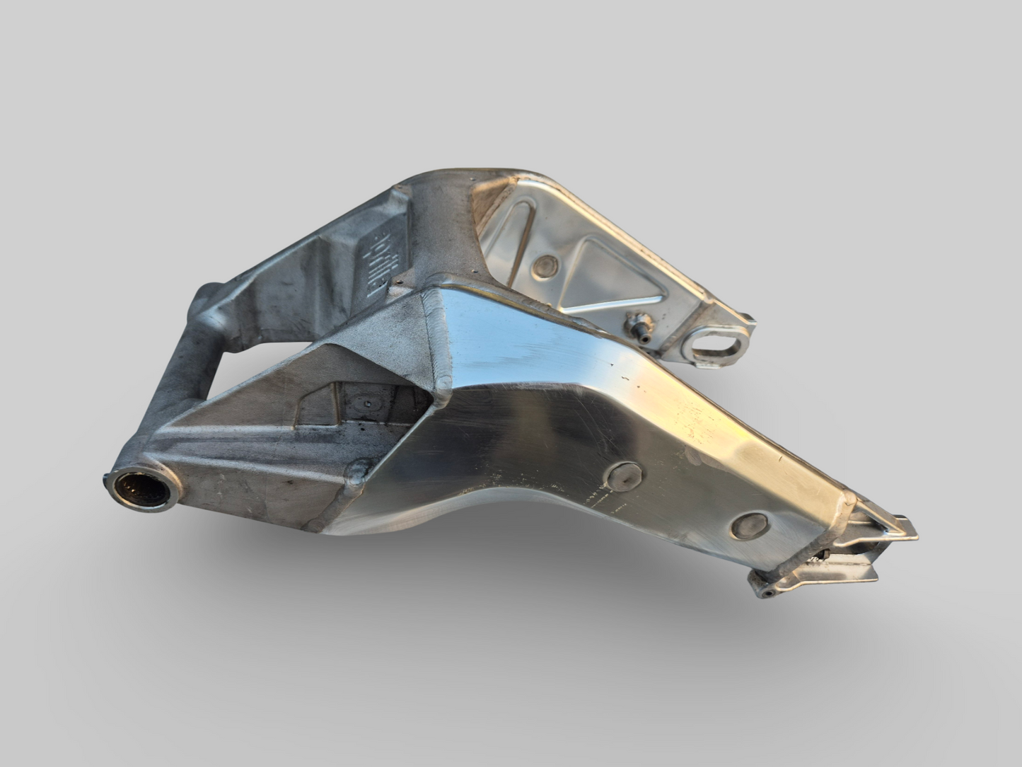 SWINGARM AP8146295 Aprilia RSV Mille 1998-2003 / Tuono 2002-2005 