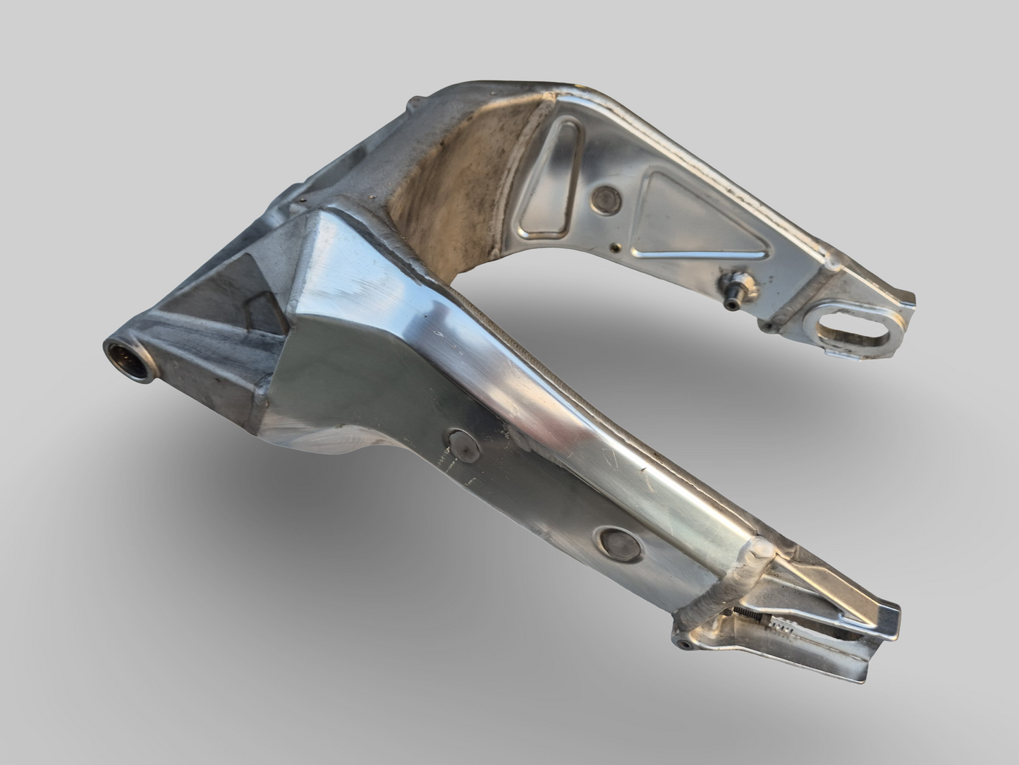 SWINGARM AP8146295 Aprilia RSV Mille 1998-2003 / Tuono 2002-2005 