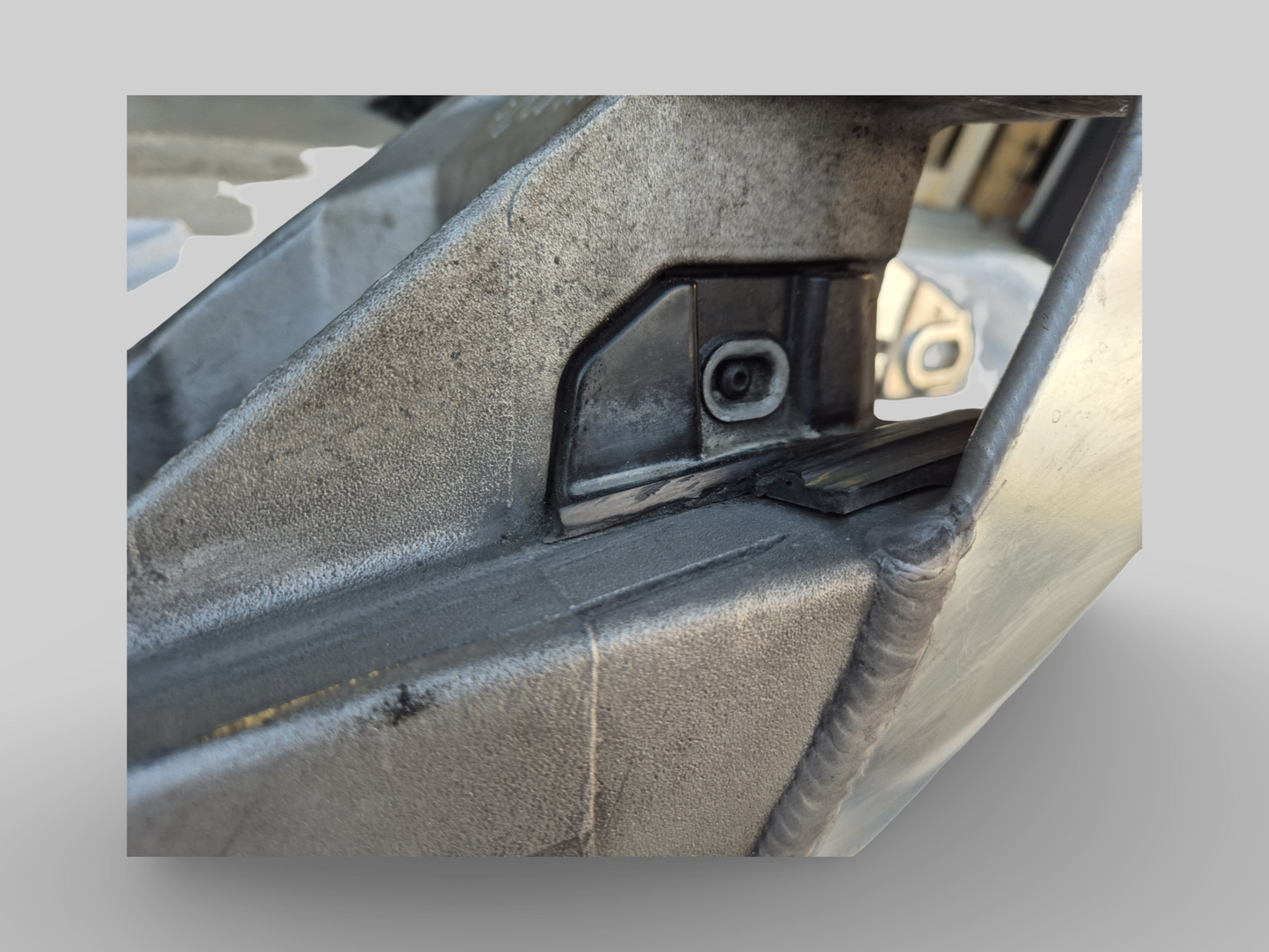 SWINGARM AP8146295 Aprilia RSV Mille 1998-2003 / Tuono 2002-2005 