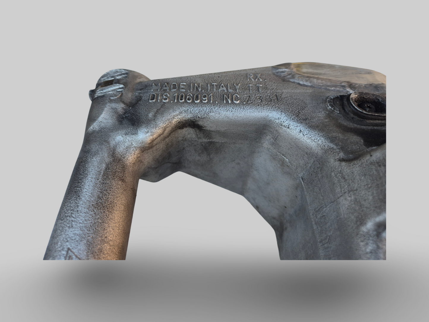 SWINGARM AP8146295 Aprilia RSV Mille 1998-2003 / Tuono 2002-2005 