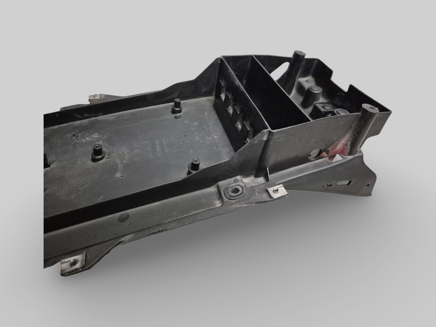 ONDER ZADEL / ACCUHOUDER AP8138591 Aprilia RSV Mille 98-03