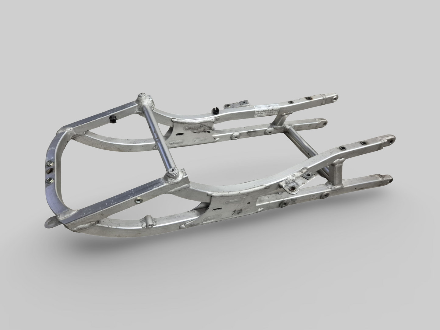 SADDLE SUPPORT REAR SUBFRAME AP8146457 Aprilia RSV Mille 98-03 / Tuono 02-05