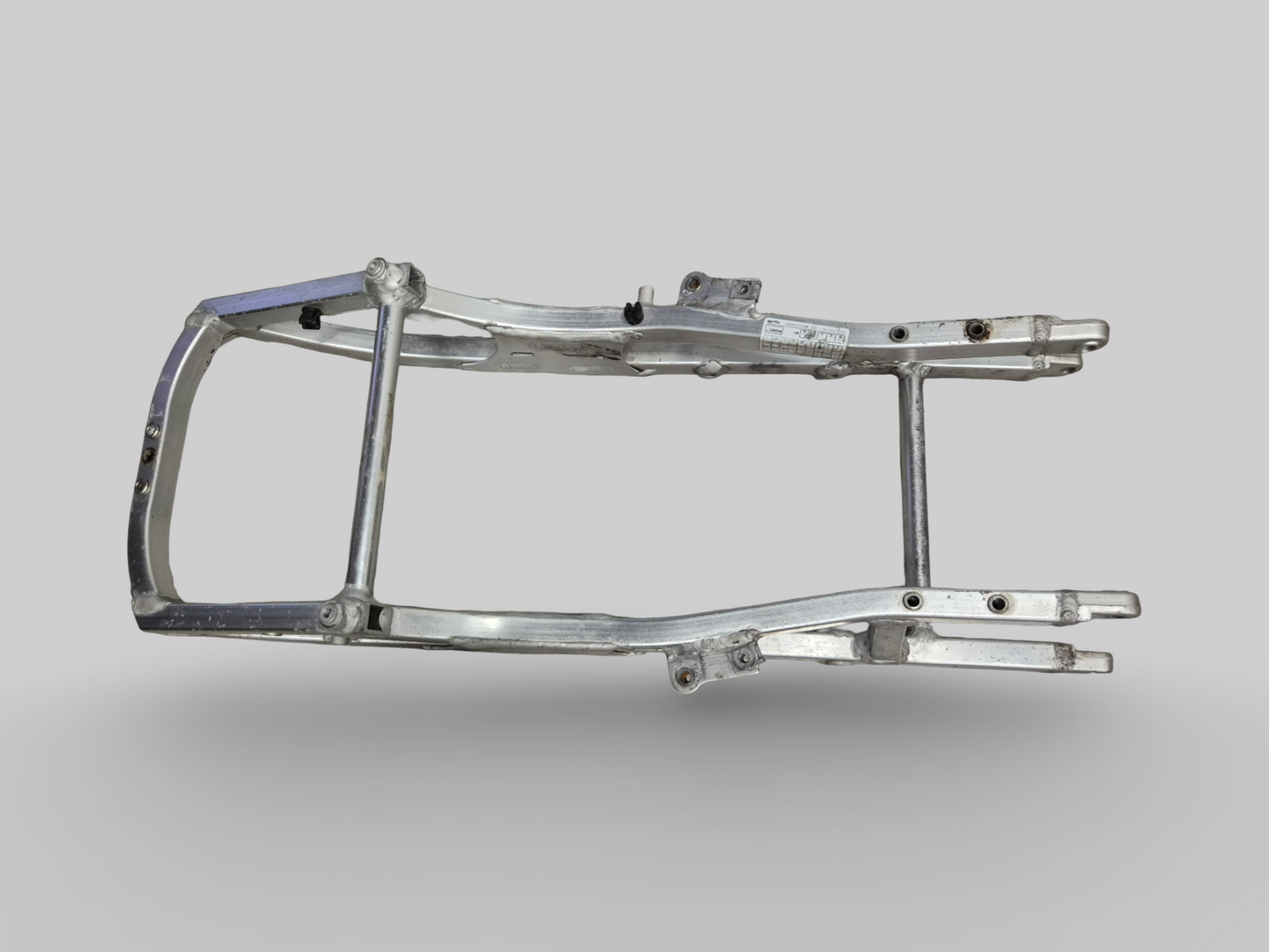 SADDLE SUPPORT REAR SUBFRAME AP8146457 Aprilia RSV Mille 98-03 / Tuono 02-05