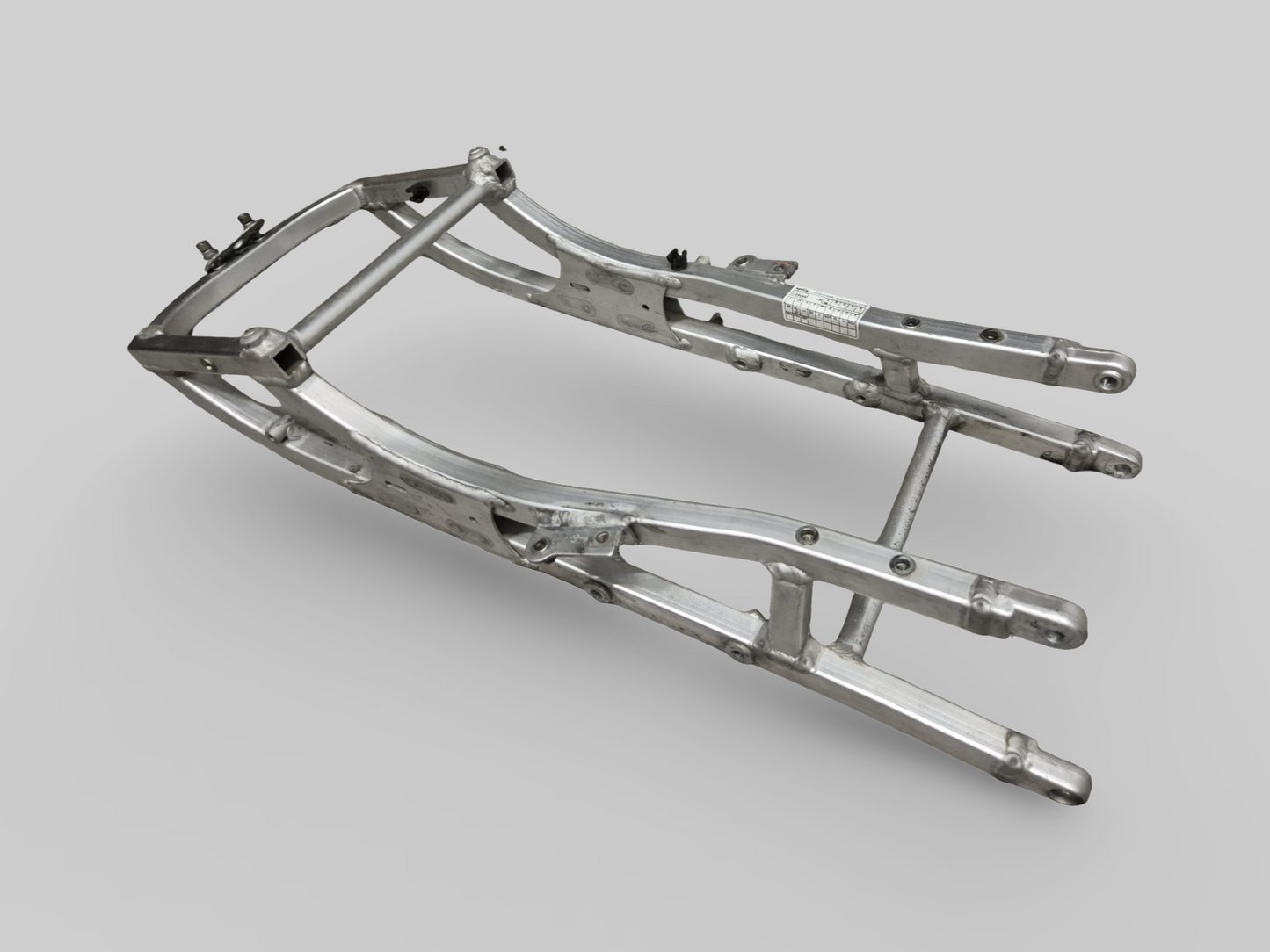 SUPPORT DE SELLE SOUS-CHÂSSIS ARRIÈRE AP8146457 Aprilia RSV Mille 98-03 / Tuono 02-05 