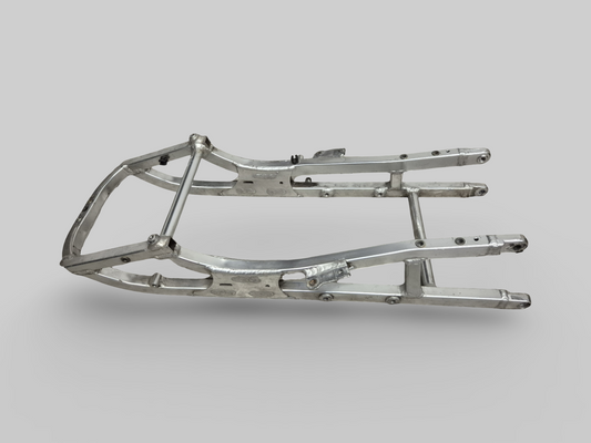 SUPPORT DE SELLE SOUS-CHÂSSIS ARRIÈRE AP8146457 Aprilia RSV Mille 98-03 / Tuono 02-05 
