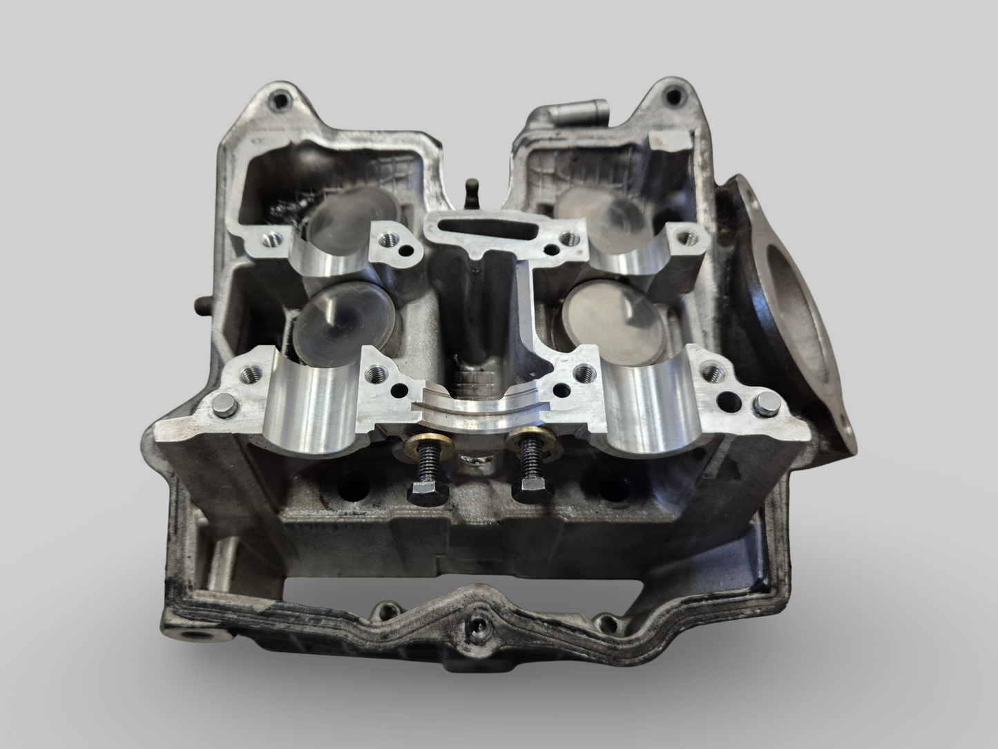 REAR CYLINDER HEAD AP0613057 Aprilia RSV Mille 1998-2000