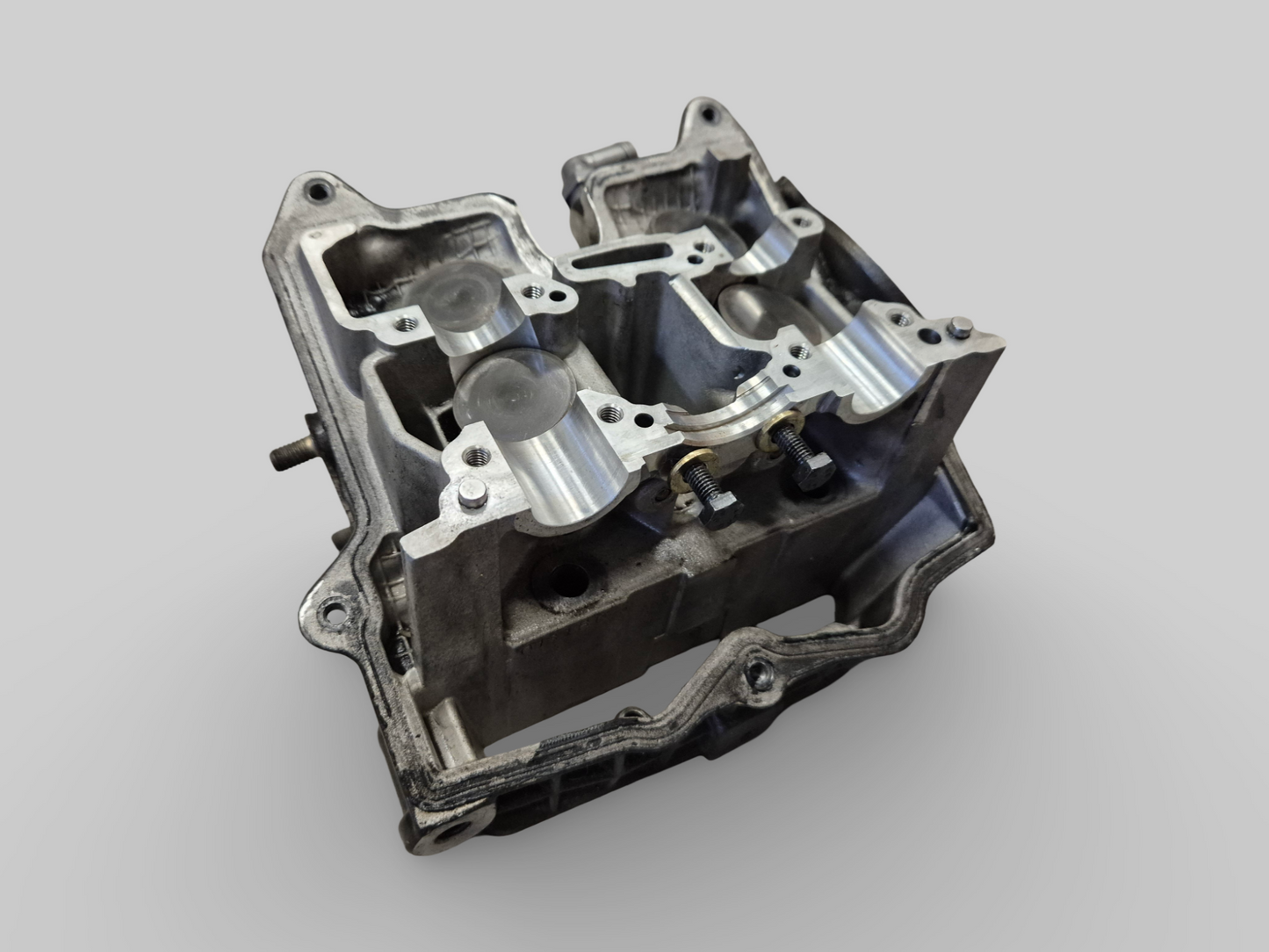 REAR CYLINDER HEAD AP0613057 Aprilia RSV Mille 1998-2000