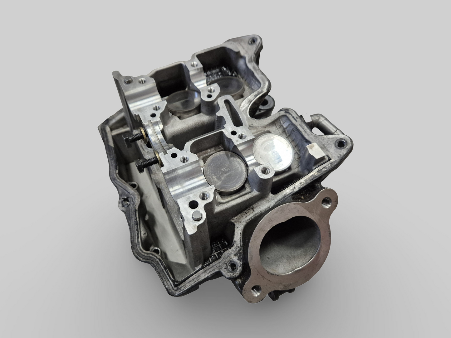 REAR CYLINDER HEAD AP0613057 Aprilia RSV Mille 1998-2000