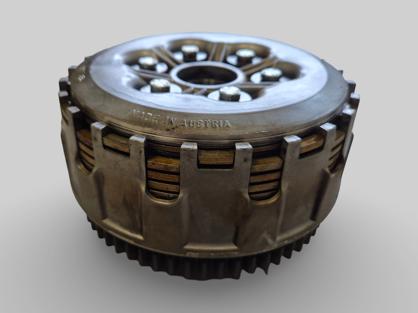 KOPPELINGVEERHOUDER DRUKPLAAT AP0259517 Aprilia RSV Mille 98-03 / Tuono 02-05 