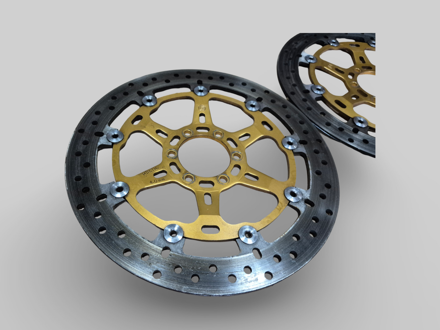 REMKLAUW VOOR RECHTS BREMBO P4 GOUD AP8113970 Aprilia RSV Mille 98-03 / Tuono 02-05