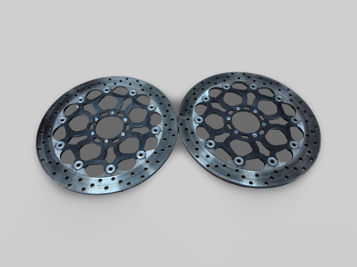 REMKLAUW VOOR RECHTS BREMBO P4 GOUD AP8113970 Aprilia RSV Mille 98-03 / Tuono 02-05