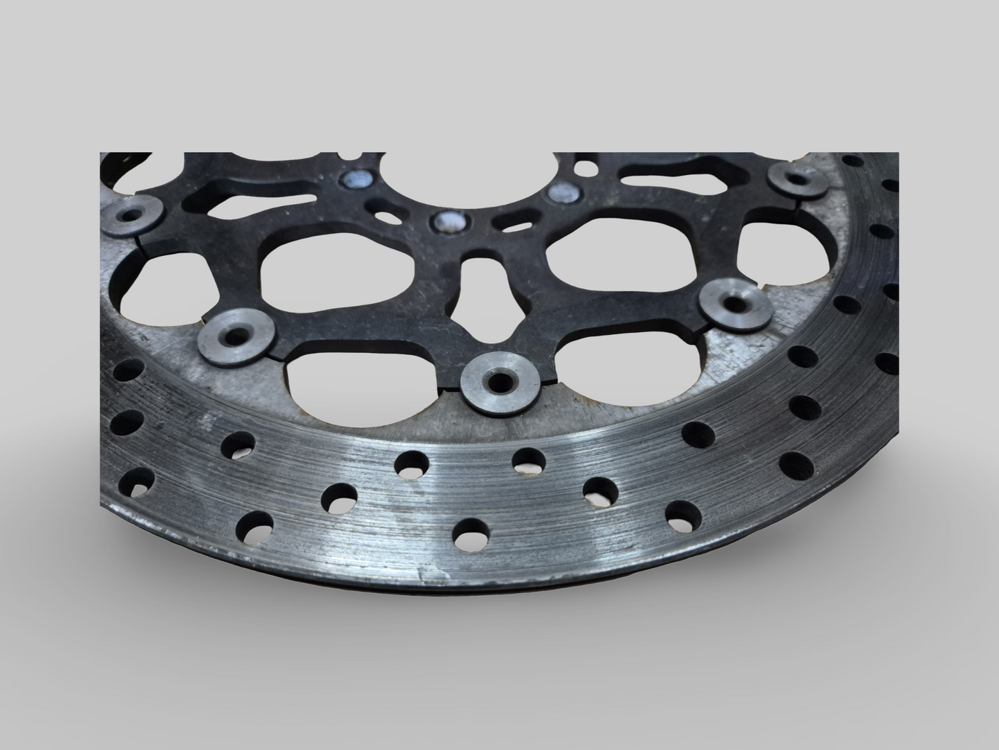 REMKLAUW VOOR RECHTS BREMBO P4 GOUD AP8113970 Aprilia RSV Mille 98-03 / Tuono 02-05