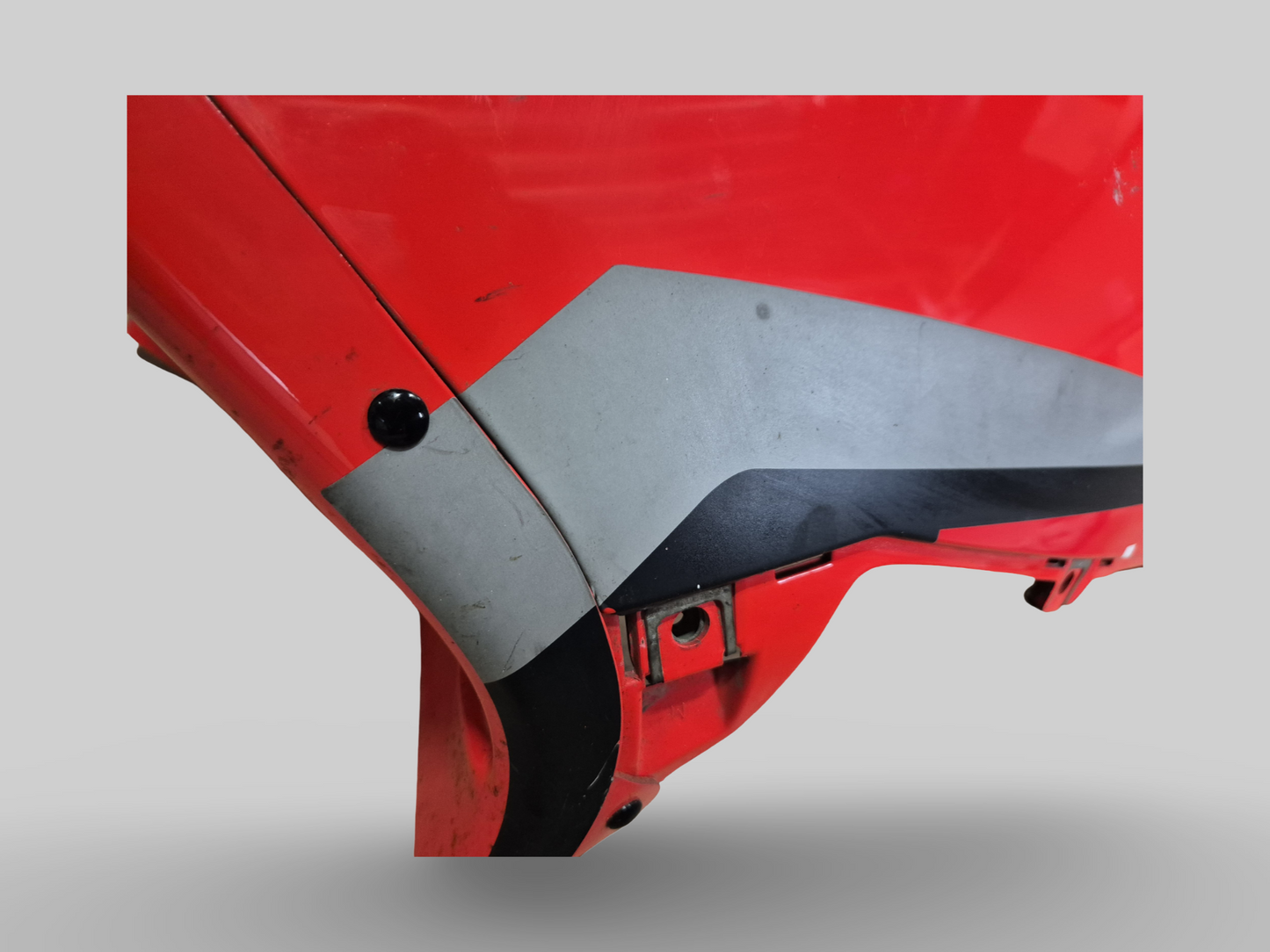 BELLYPAN DIABLO ZWART FLUO ROOD AP8148836 AP8158607 Aprilia RSV Mille 1998-2003