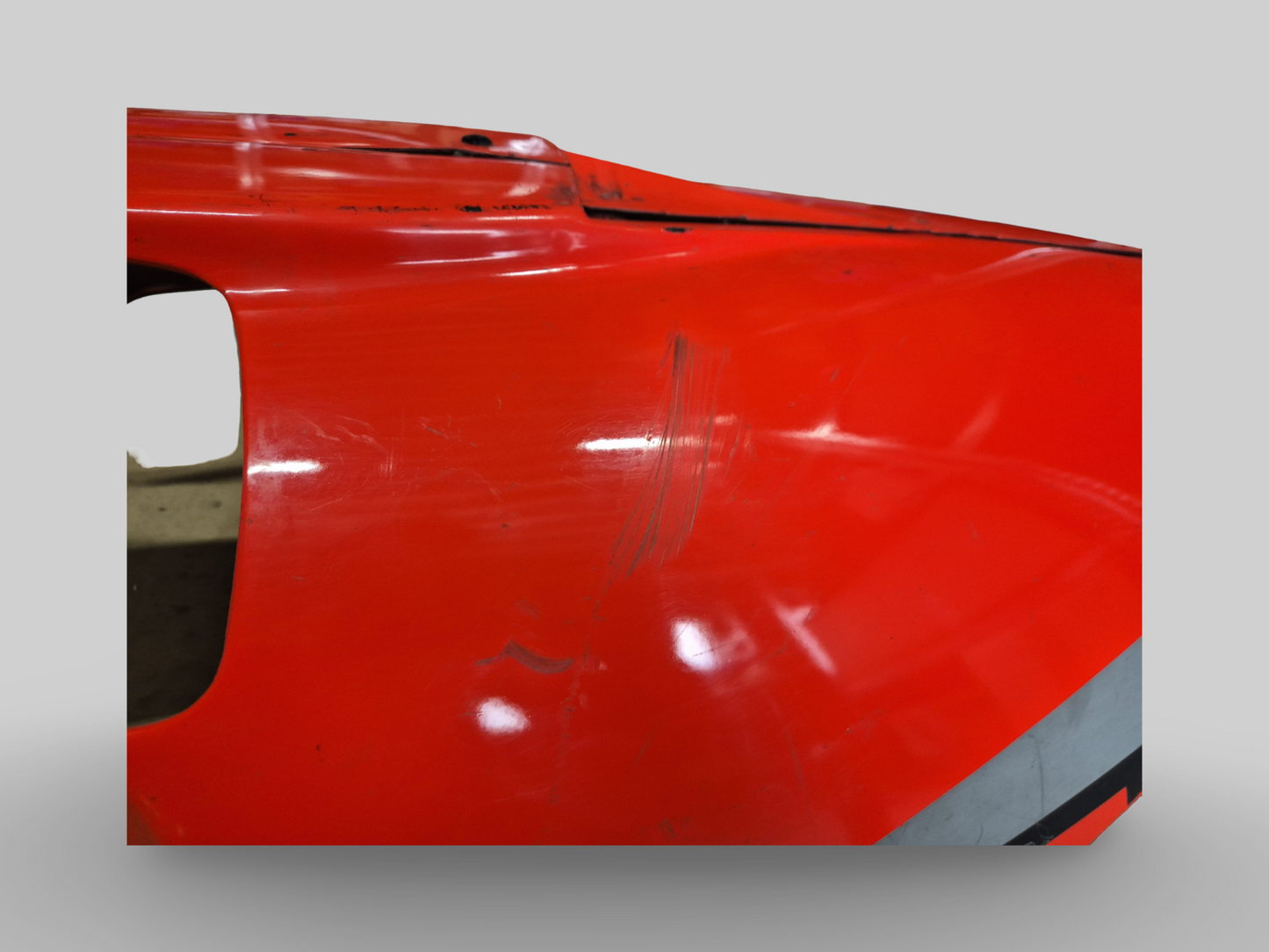 BELLYPAN DIABLO ZWART FLUO ROOD AP8148836 AP8158607 Aprilia RSV Mille 1998-2003