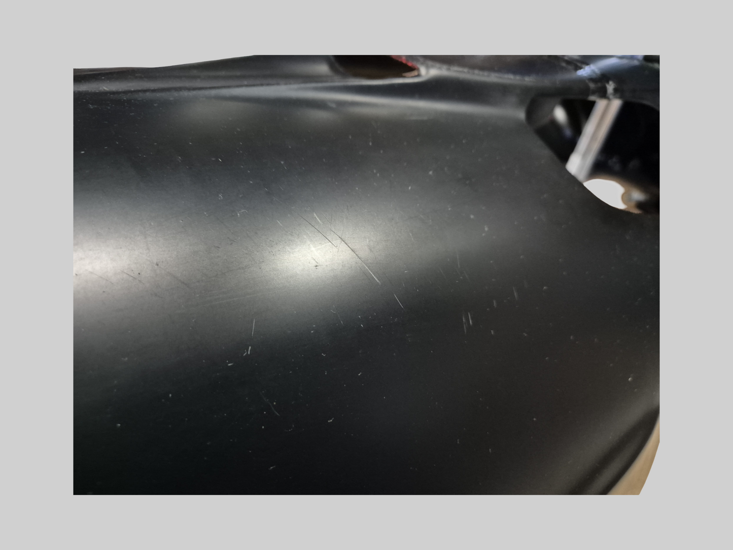 BELLYPAN DIABLO ZWART FLUO ROOD AP8148836 AP8158607 Aprilia RSV Mille 1998-2003