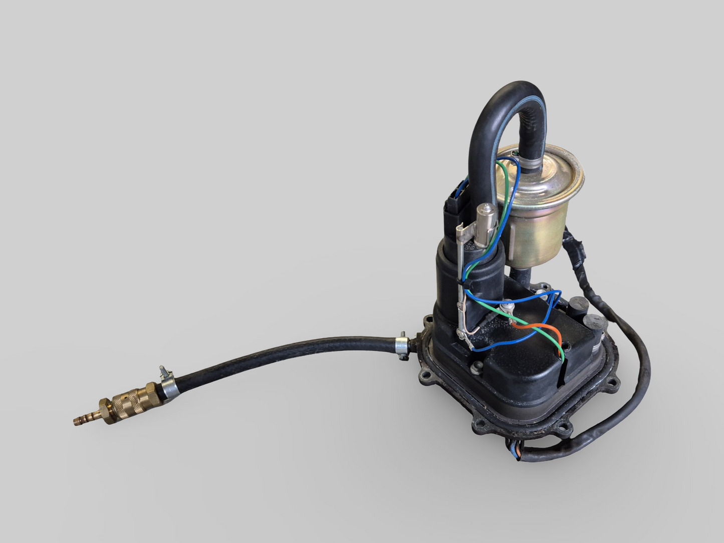 BRANDSTOFPOMP AP8134750 Aprilia RSV Mille 98-03 / Tuono 02-05 