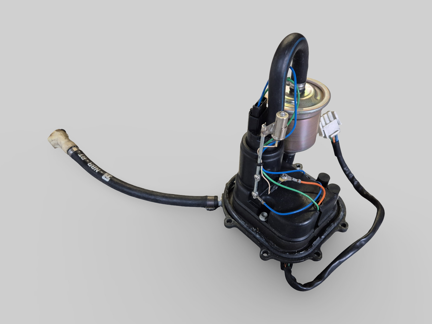 BRANDSTOFPOMP AP8134750 Aprilia RSV Mille 98-03 / Tuono 02-05 