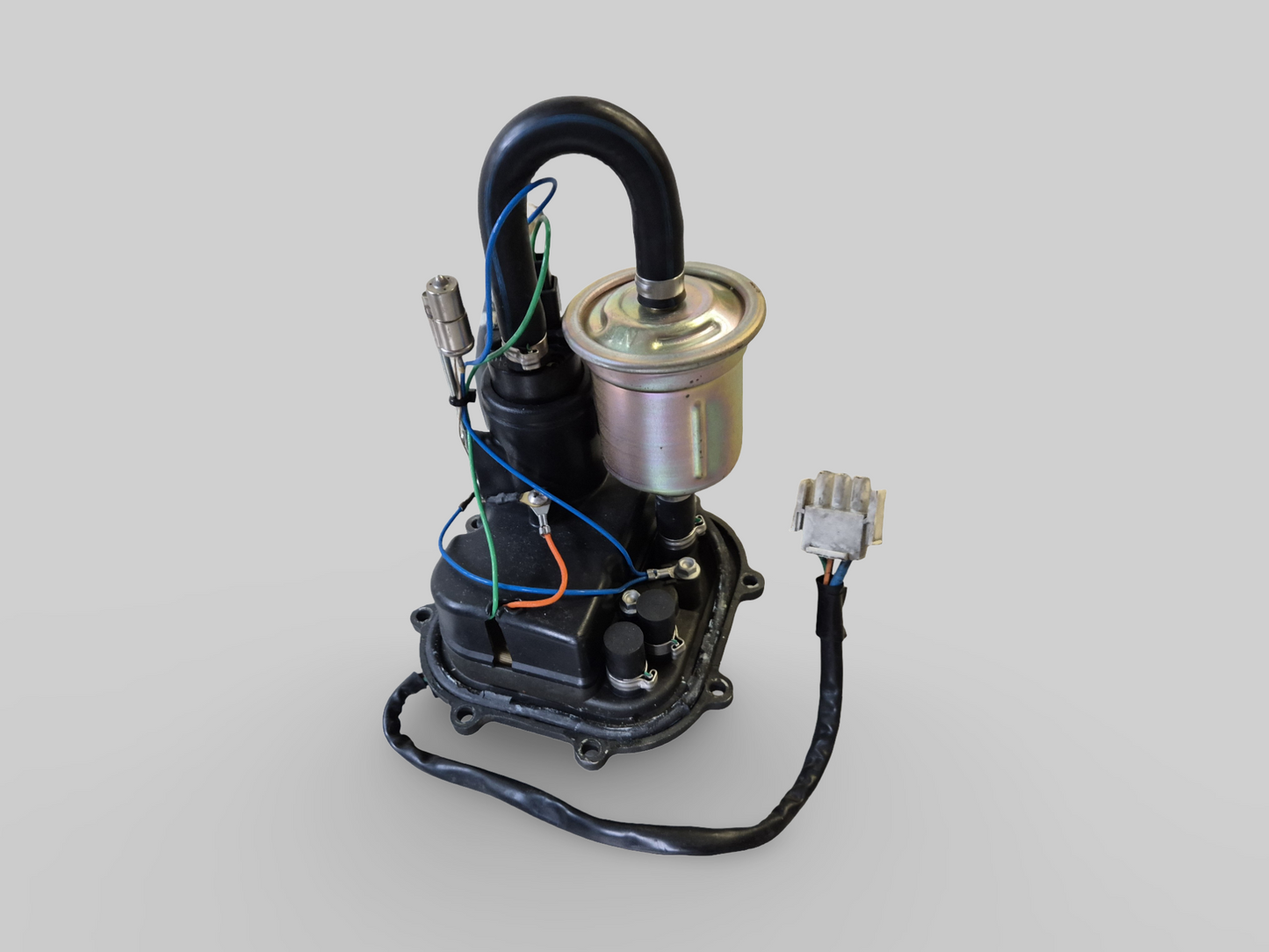 BRANDSTOFPOMP AP8134750 Aprilia RSV Mille 98-03 / Tuono 02-05 