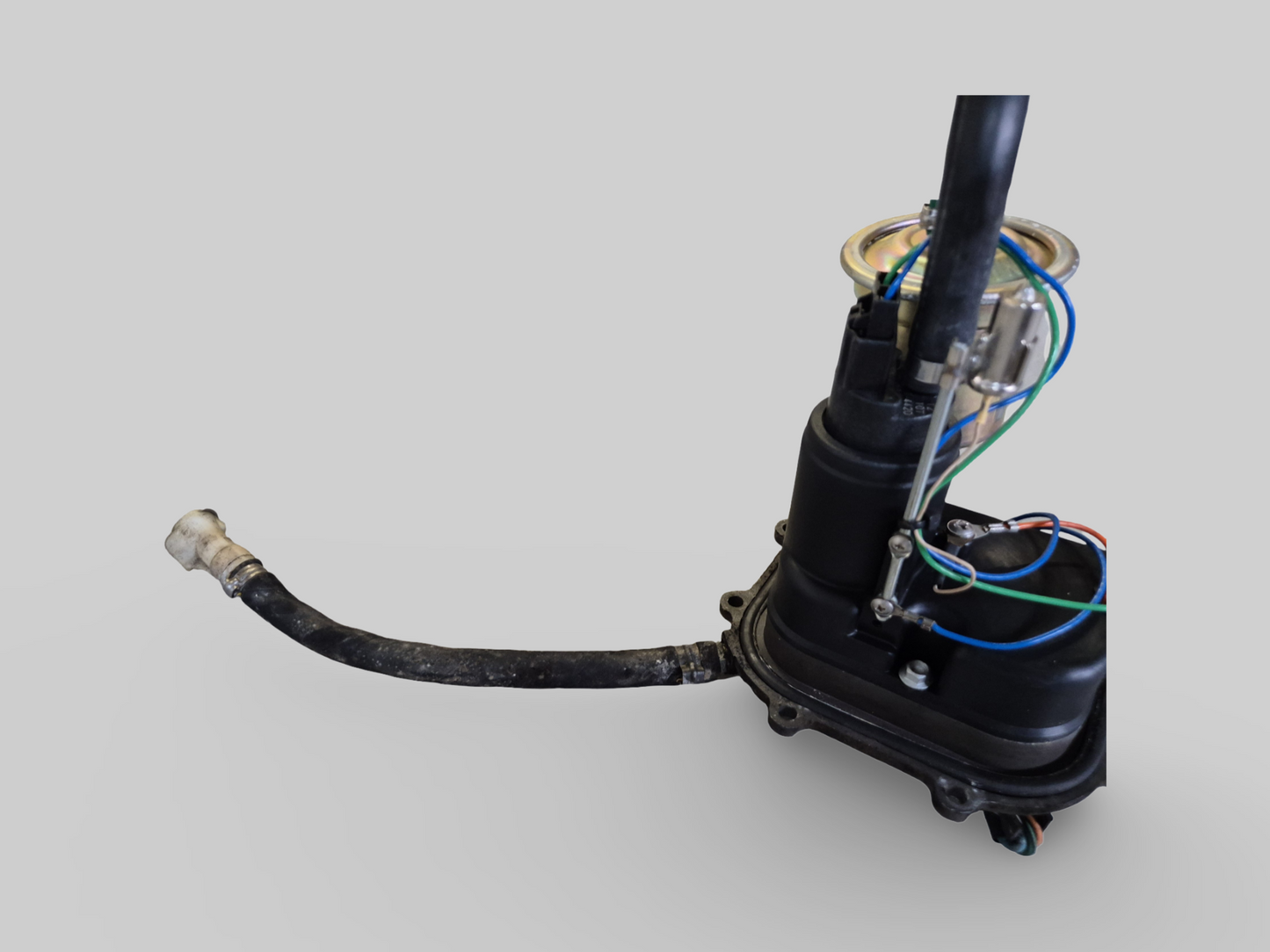 BRANDSTOFPOMP AP8134750 Aprilia RSV Mille 98-03 / Tuono 02-05 