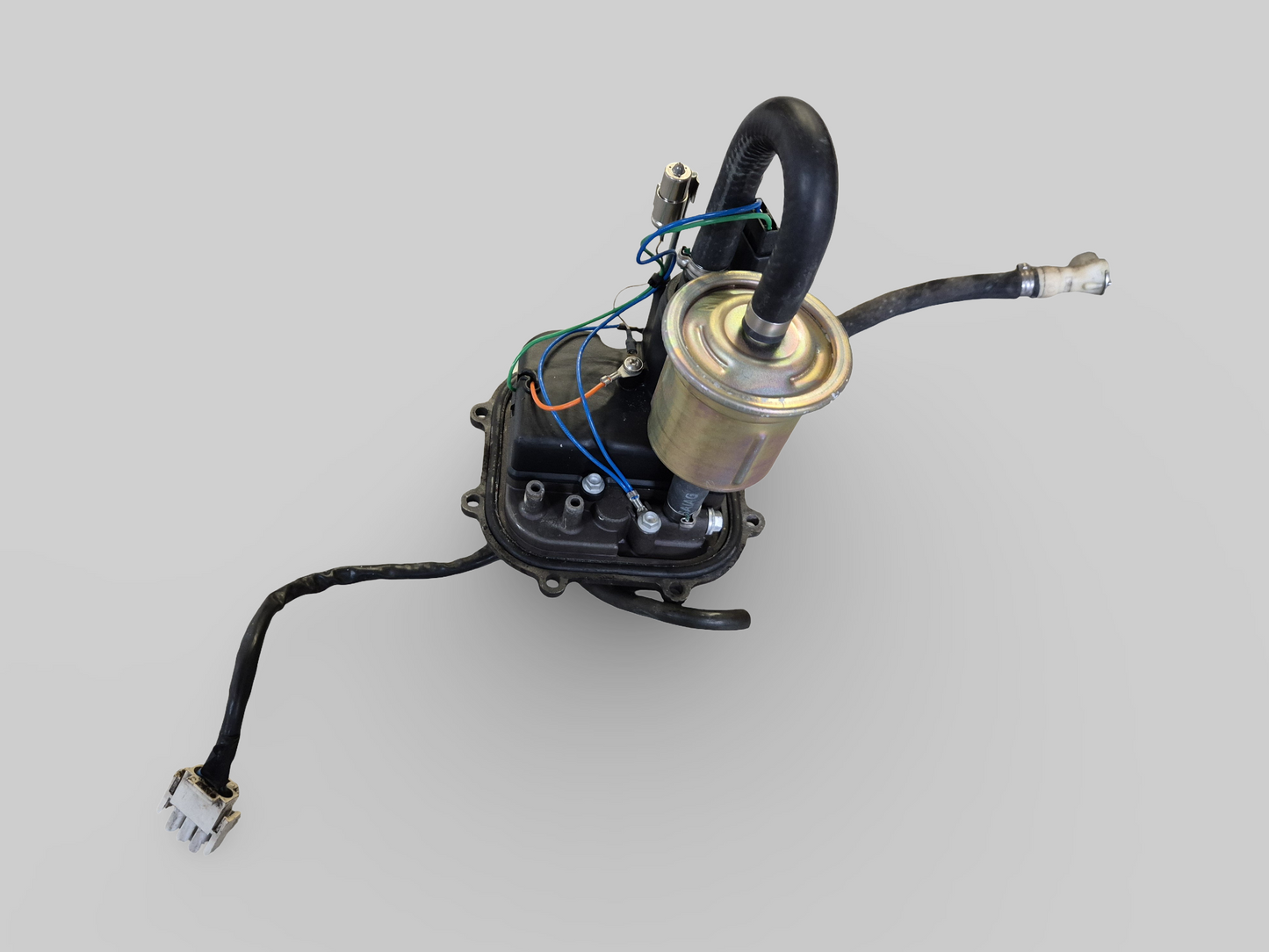 BRANDSTOFPOMP AP8134750 Aprilia RSV Mille 98-03 / Tuono 02-05 