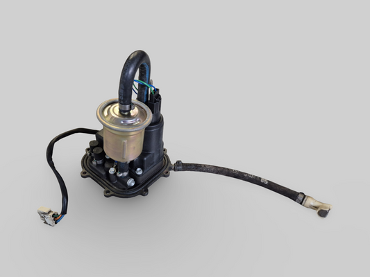 BRANDSTOFPOMP AP8134750 Aprilia RSV Mille 98-03 / Tuono 02-05 