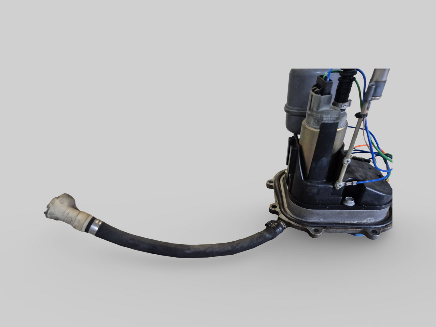 POMPE À ESSENCE AP8134750 Aprilia RSV Mille 98-03 / Tuono 02-05 