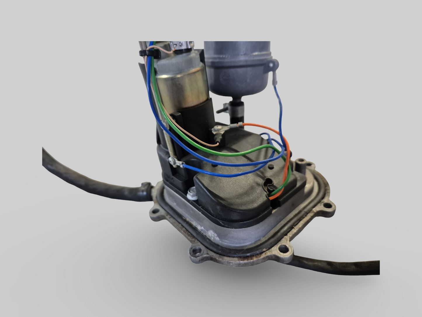 POMPE À ESSENCE AP8134750 Aprilia RSV Mille 98-03 / Tuono 02-05 