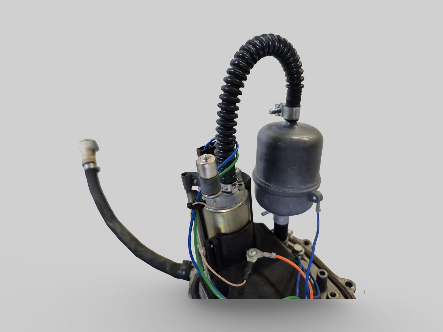 POMPE À ESSENCE AP8134750 Aprilia RSV Mille 98-03 / Tuono 02-05 