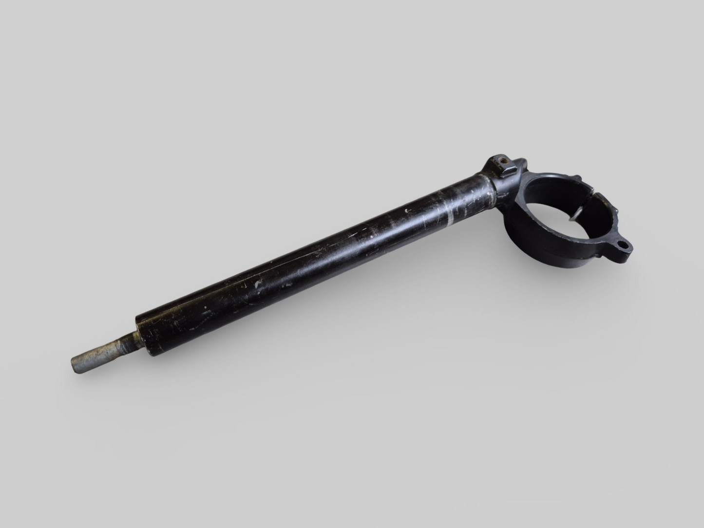 RECHTERKANT 54 mm STUURCLIP-ON AP8118592 Aprilia RSV Mille 98-03 