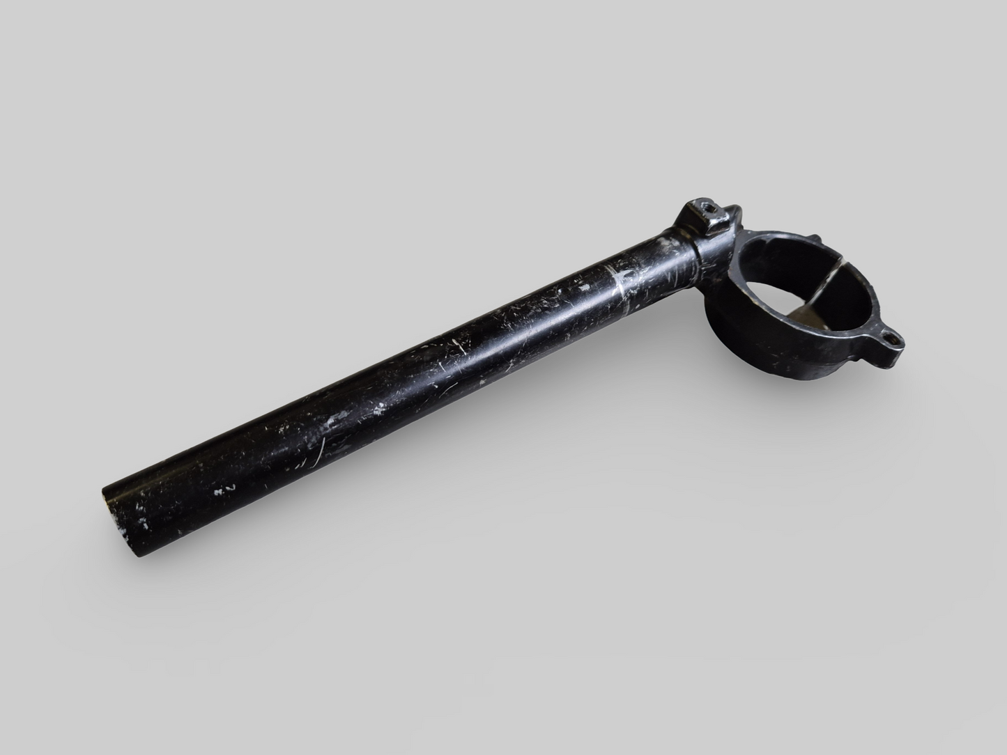 CÔTÉ DROIT 54mm GUIDON CLIP-ON AP8118592 Aprilia RSV Mille 98-03 