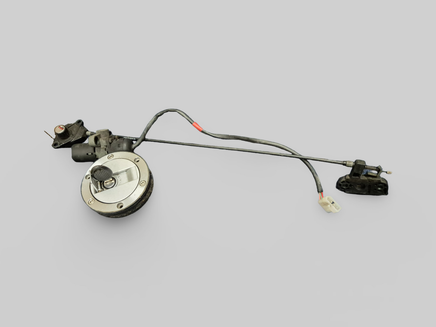 TANKDOP EN ZADELSLOT + SLEUTEL Aprilia RSV Mille 98-03 / Tuono 02-05