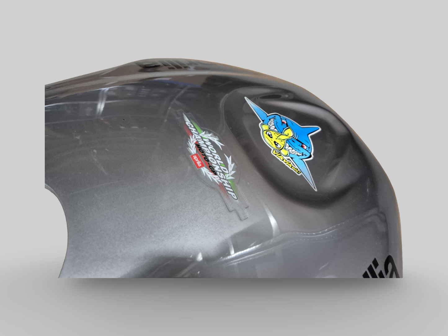 BRANDSTOFTANK ZWART AP8178020 Aprilia RSV1000R 04-10 (+Fabriek) 