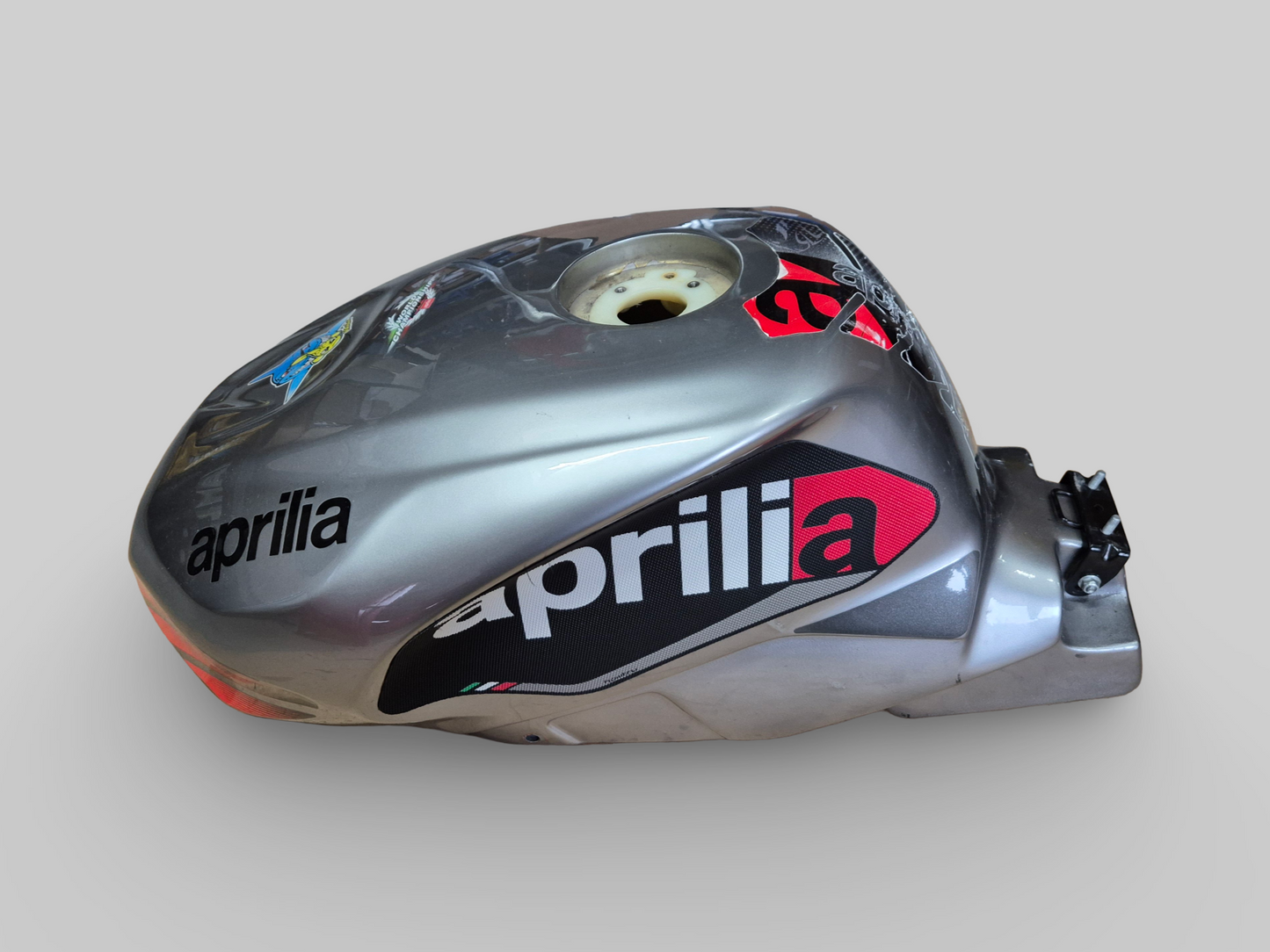 BRANDSTOFTANK ZWART AP8178020 Aprilia RSV1000R 04-10 (+Fabriek) 
